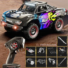 (B) SCY-18103 1/18 2.4G 4WD Short Card Climbing Car Kidss Toys Remote Control Car