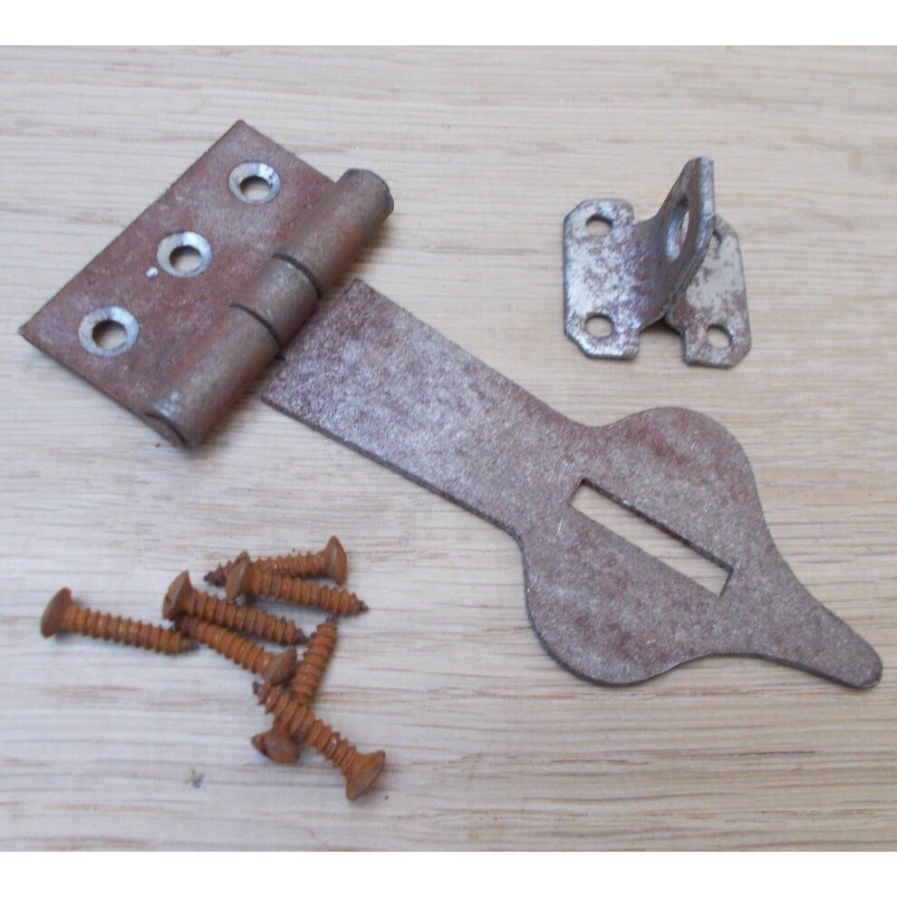 Hasp And Staple Spear Head Rust By Ironmongery World 5057067955106