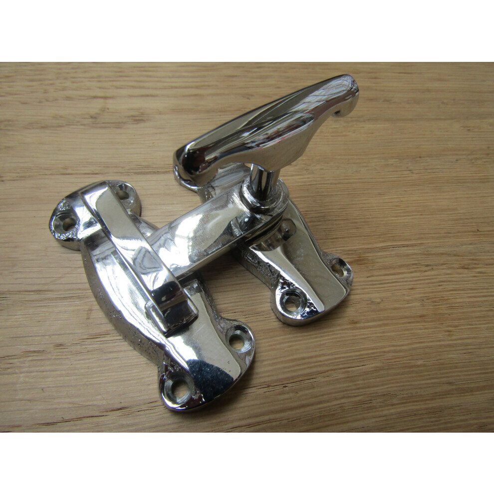 Cupboard Tee Catch Polished Chrome By Ironmongery World 5057067960261