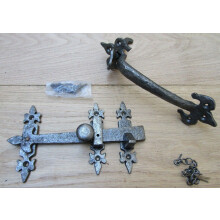 Suffolk Latch 9" Fleur De Lys Antique Iron by Ironmongery World