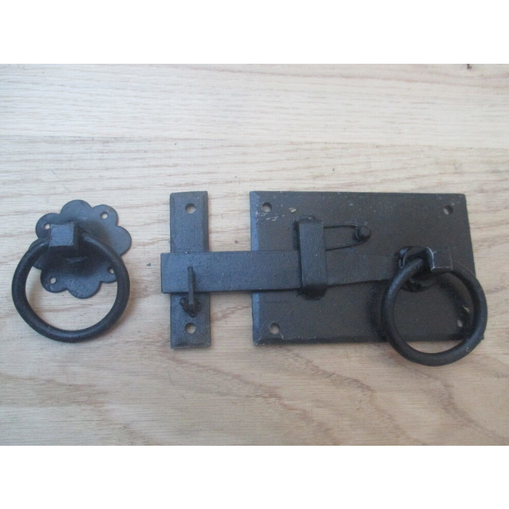 Hand-Forged Cottage Door Latch Black Left Handed By Ironmongery World 5057067952525
