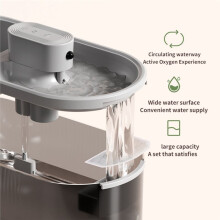 Nieuwe Intelligente Drink- en Voerautomaat voor Huisdieren, 2-in-1, Oplaadbaar, Stijlvol en Automatisch, Geschikt voor Honden.
