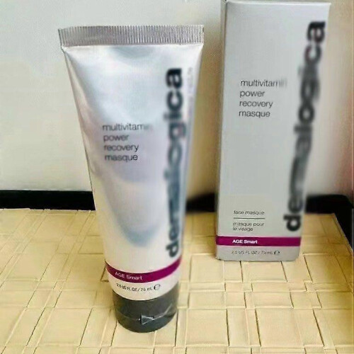 Hydrating Glow Multi-Dimensional Mask Brightening Overnight Treatment 75ml 2