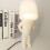 Lampe Timide - Lampe de bureau créative, design garçon coquin, pour bureau à domicile 2