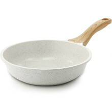 Nonstick Ceramic Frying Pan Skillet,8-Inch Omelet Pan,Healthy Non Toxic Pan,Induction Compatible Egg Pan with Heat Resistant Handle,White