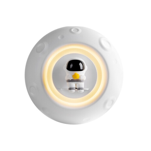 K-1101 Astronaut Automatic Timer Smart Aromatherapy Machine With Small Night Light(White)