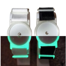 CGM Clips UK Sensor Armband Holder/Protector compatible with FreeStyle Libre 1/2 - Green Glow in the Dark (Black Strap)