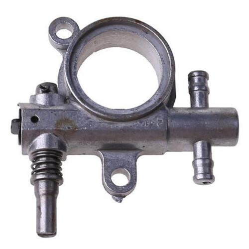 Replacement Chainsaw Oil Pump Worm Drive Gear Kit for 2500/3800 Models - Accessory Tool 1