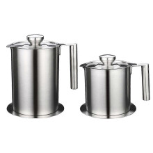 Oil Storage Pot Stainless Steel Oil Strainer Kitchen Tool Professional Cooks 1800ml Oil Residue Filter 1Pack