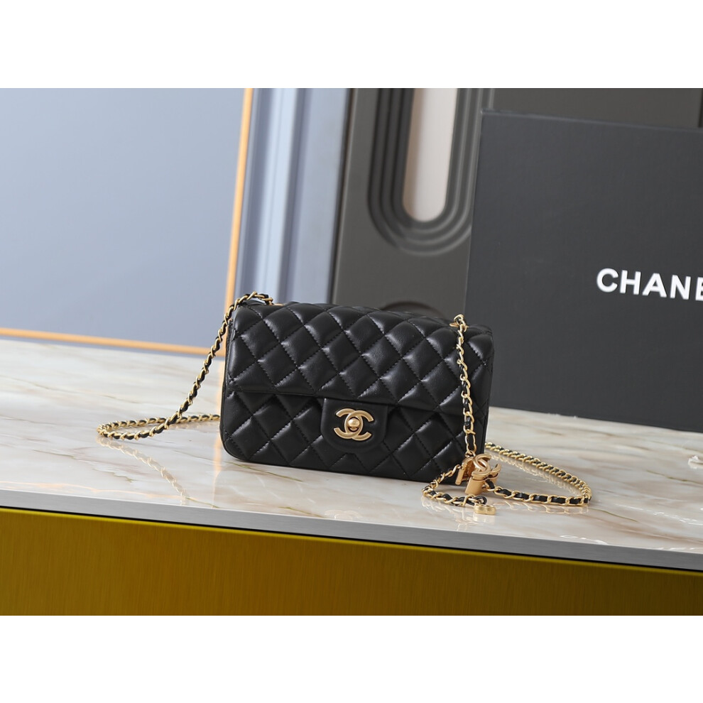 Xhrain Chanel 25B Double C Buckle Grained Flap Bag Black