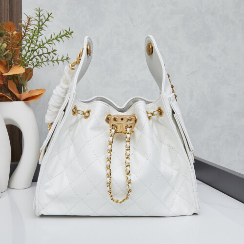 Chanel 25 Bag Caviar 9668