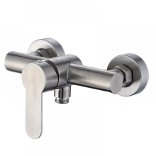 Wall-mounted Stainless Steel Shower Mixer Tap With Single Lever Compatible with Cold And Hot Water