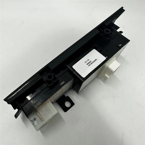 935704H500WK Window Control  Button Rear View Mirror Function  for  I800 Grand Starex IMax 2007-2015 2