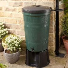 Deposito de agua de jardin de 200 litros con soporte y desviador.