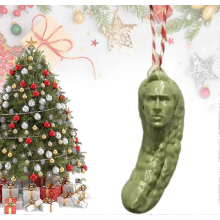 Vianočná ozdoba Picolas Cage, vianočná závesná ozdoba zo zelených uhoriek, vtipné závesné ozdoby na vianočný stromček Nicola