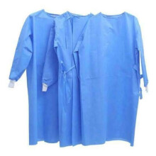 Disposable Isolation Gown Level 2 40 GSM Nonwoven Polypropylene Light Breathable 20Pack Protection