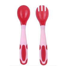 Bendable Baby Feeding Spoon with Twistable Handle and TemperatureSensitive Tip for Training