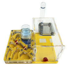 DIY Acrylic Ant Farm with Feeding Area, Transparent Flat Ant Nest for Queen Ants with Dual Water Tower