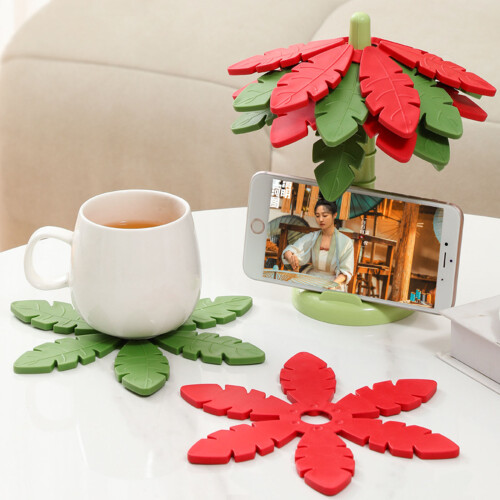 Creative Coconut Tree Heat Resistant Placemat Nonslip-Red 2
