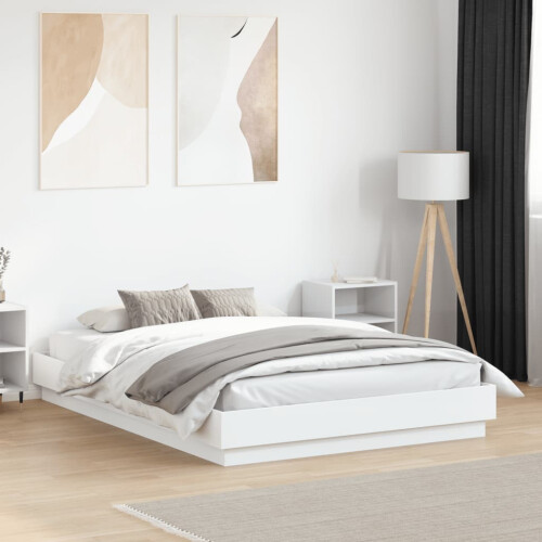 Berkfield Bed Frame without Mattress White 135x190 cm Double