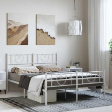 Berkfield Metal Bed Frame without Mattress with Footboard White 135x190cm