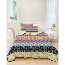 Twin XL Boho Quilt Set 3 Piece, Lightweight Geometric Bedspread with Pillow Shams for Dorm or All Season Use