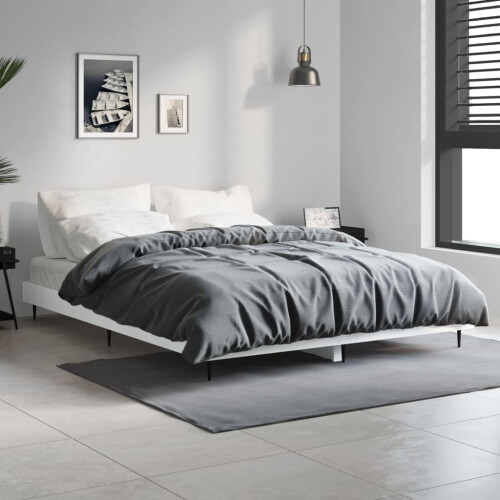 Berkfield Bed Frame without Mattress White 135x190 cm Double Engineered Wood
