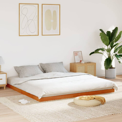 Berkfield Bed Frame without Mattress Wax Brown 200x200 cm Solid Wood Pine