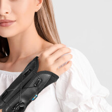 Adjustable Wrist Brace for Carpal Tunnel Relief, Tendonitis and Arthritis Support Splint for Left and Right Hand
