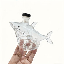(1pc Color Random) Eine neue kreative Weinkaraffe mit einzigartigem Whiskyflaschen-Design, 300 ml wiederverwendbare Glasflasche,
