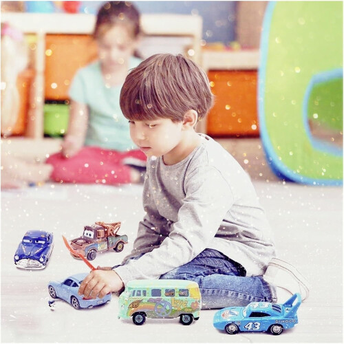 Disney Pixar Cars 3 Chick Hicks Modellauto 2