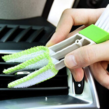 Car Vent Cleaning Brush with TripleLapel Head, Deep Dust Removal, Detachable Washable, Green