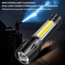 LED-lommelykt med høy lumen, oppladbar fokusering og sidemontert