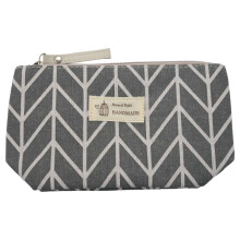 Women Plaid Travel Cosmetic Bag Makeup Bags Handbag Female Zipper Purse Small Make  Bags Travel Beauty Organizer Pouch Gray Arrow