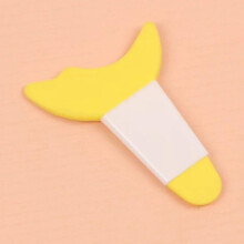 Reusable Silicone Eyeliner Stencil 3 in 1 Eye Makeup Guide Tool for Precise Winged Lines Yellow