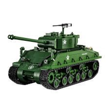 WW2 Military Tank Building Blocks M4 Sherman Model Set 1682 pcs with Soldiers Weapons and Rotating Turret