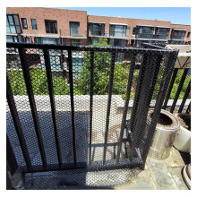 Plastic Garden Mesh Roll 60cm x 45m Durable Reusable Chicken Wire Fence for Garden and Poultry