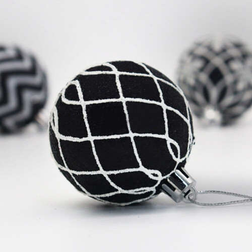 Halloween Ball Ornaments Black Hand-Painted 6 pcs 1