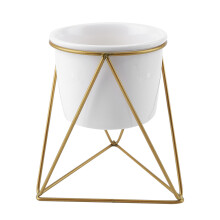 Moderne plantepotte med aftagelig stativ, gyldne blomsterpotter og hvid keramik, perfekt til dit skrivebord eller din stue, fremvis dine planter med