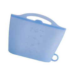 Reusable Silicone Food Storage Bags Leakproof Seal Heat and Freeze Resistant Microwave Safe Blue