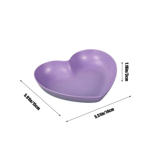 Heart-Shaped Plastic Dinner Plates – 5.91 x 5.51 in, 1 2