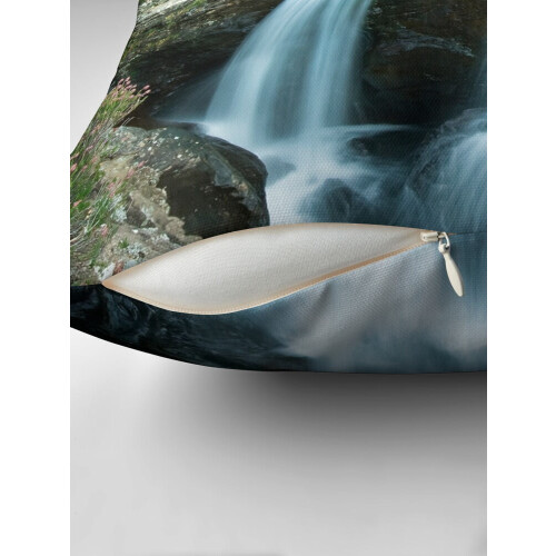 Capa de almofada AIVO Isle of Skye Twin Fairy Falls, 45x45 cm (18x18 polegadas) 1