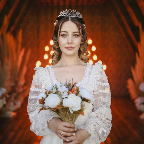 Set diademă și eșarfă argintii pentru ziua de naștere 2