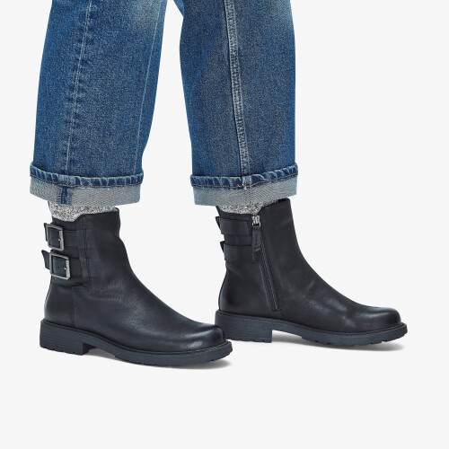 Clarks Orinoco2 Bay Black Leather 1