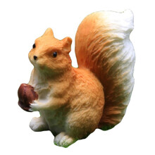 HONGDI squirrel ornament animal figurine home decor