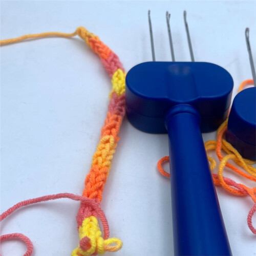 Portable Crochetting Tool for Binding-Off or Edging Hook Needle for Cord Knitting LatchHook Tool Three- B 2