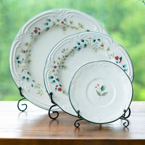 Anti-Slip Plate Holder Display Stand for Home Decor 2