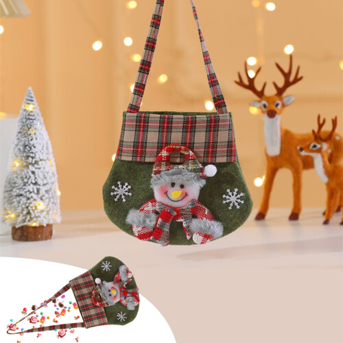 Sacolas de presente de Natal tricotadas para Papai Noel, Boneco de Neve e Rena.