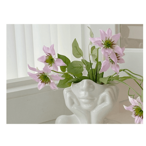 Nordische Keramikvase mit Halbgesichtsdesign 1