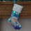 Meia de Natal iluminada em linho azul bordado 5